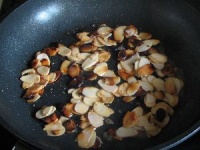 Préparer les amandes grillées