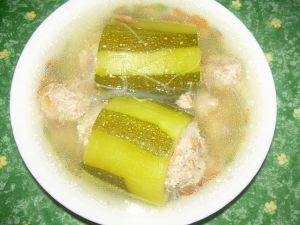 soupe de courgette farcie à la chinoise