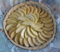 tarte aux pommes sans gluten avant cuisson